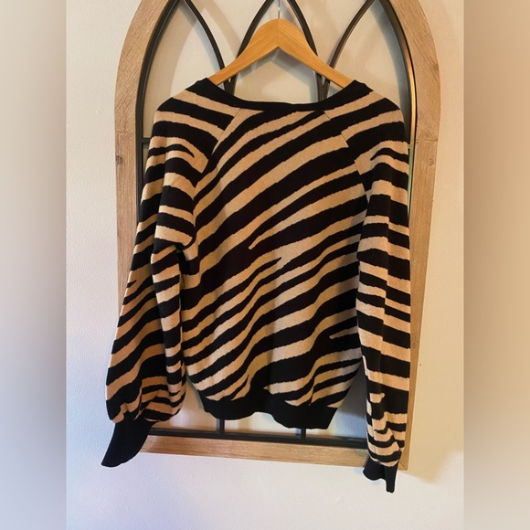 NWT Philosophy Republic Clothing Sweater- Medium - Picture 2 of 5